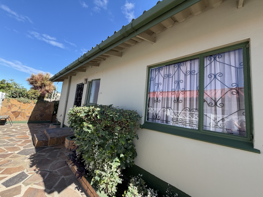 3 Bedroom Property for Sale in Braelyn Eastern Cape